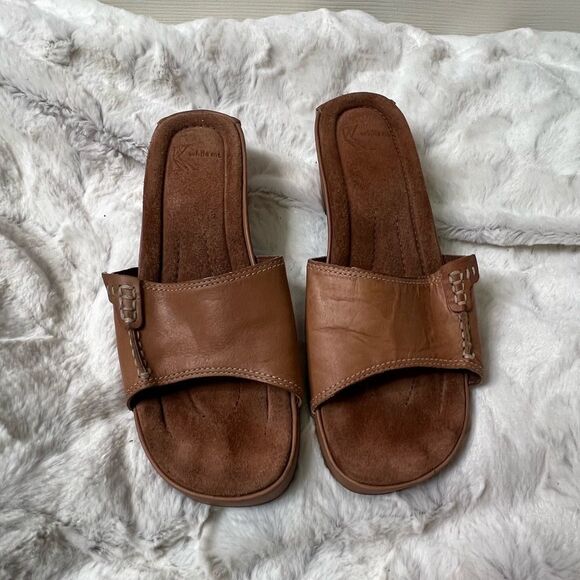 White Mt. Mountain Leather Sandal - Picture 2 of 9